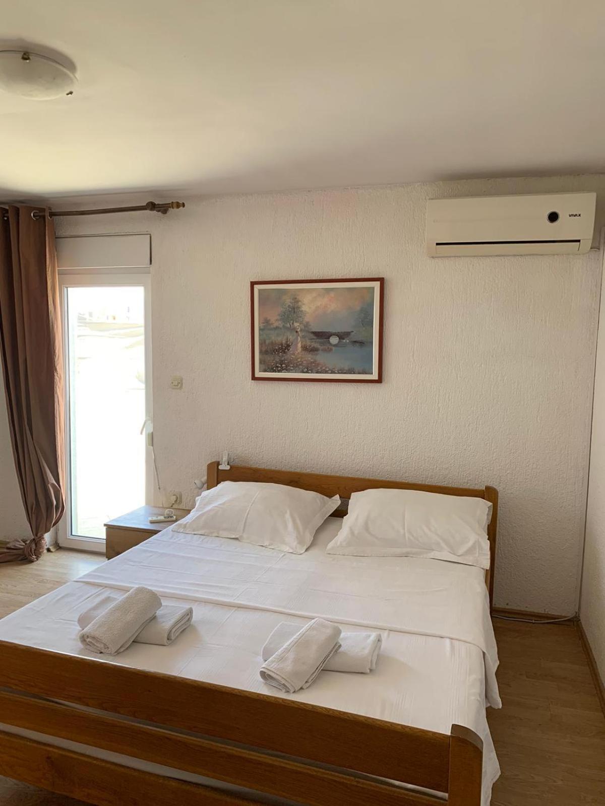 Apartmani Kutlesa Vodice Exteriör bild