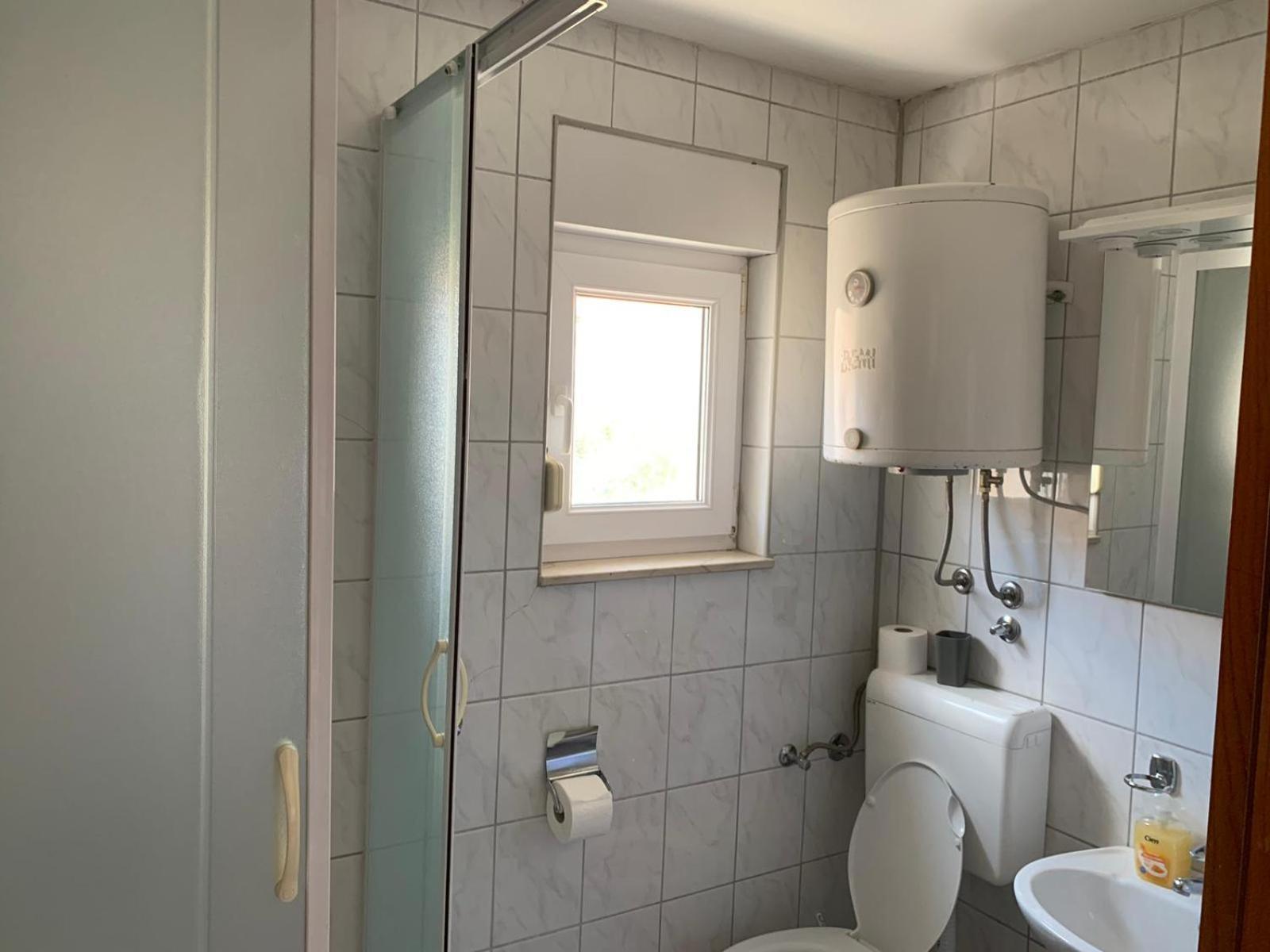 Apartmani Kutlesa Vodice Exteriör bild