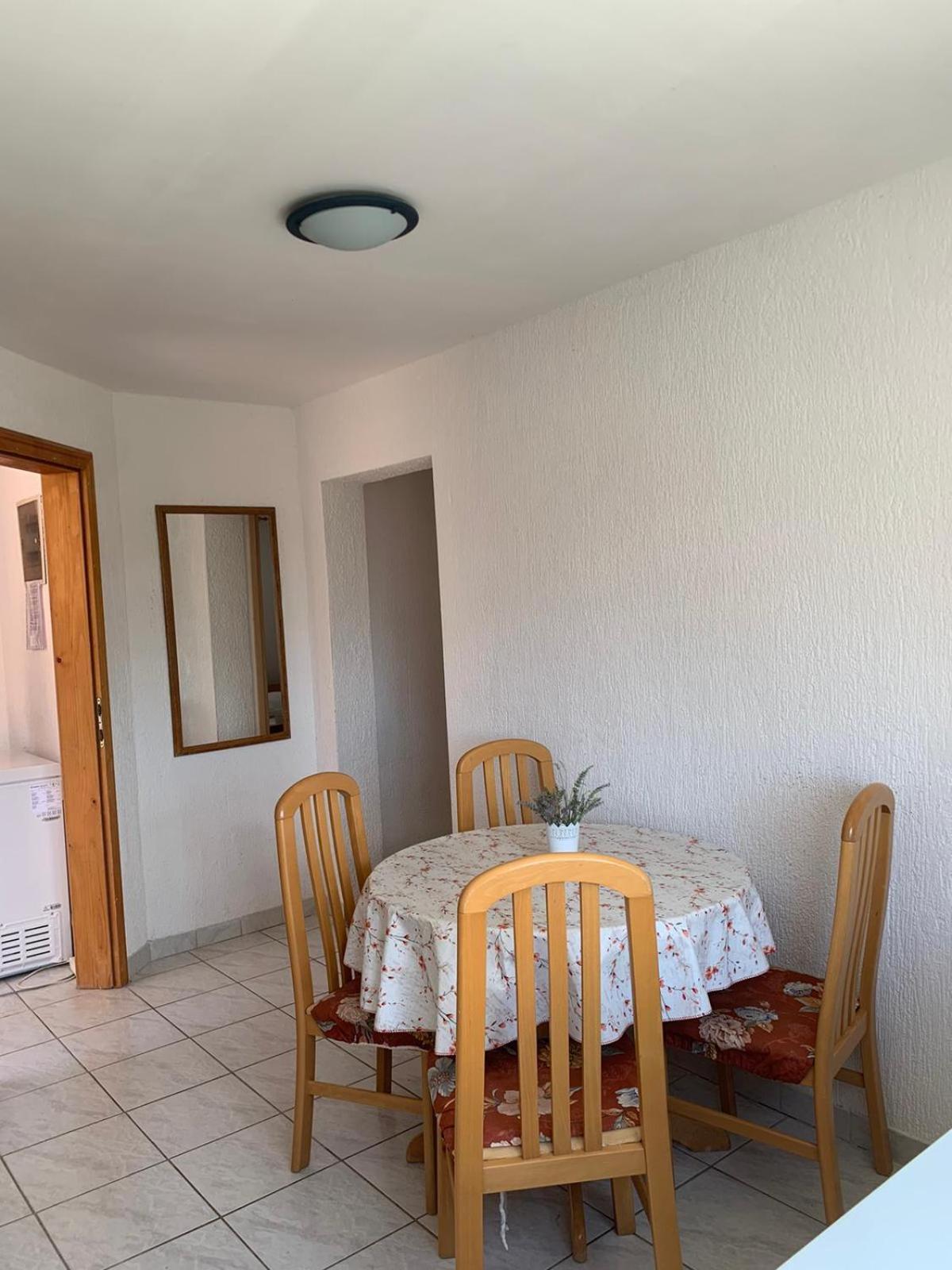 Apartmani Kutlesa Vodice Exteriör bild